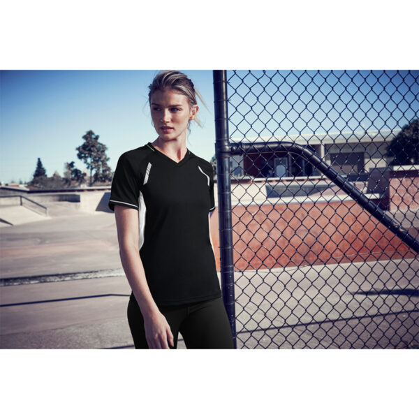 Renegade_T701LS_BlackWhite